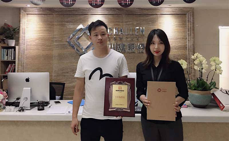 胡先生對帽牌貨的經(jīng)營和前景都很看好