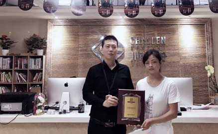 重慶永川的唐先生一直做生意