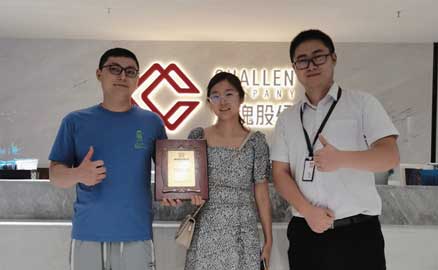 恭喜成都的陳先生簽約加盟帽牌貨冒菜