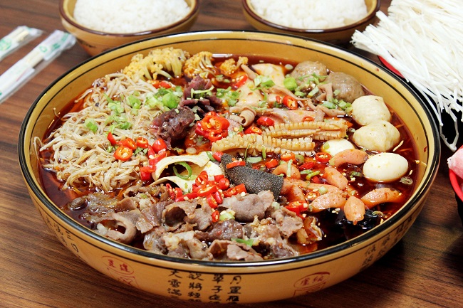 開一家冒菜店，不加盟的利潤有多少？