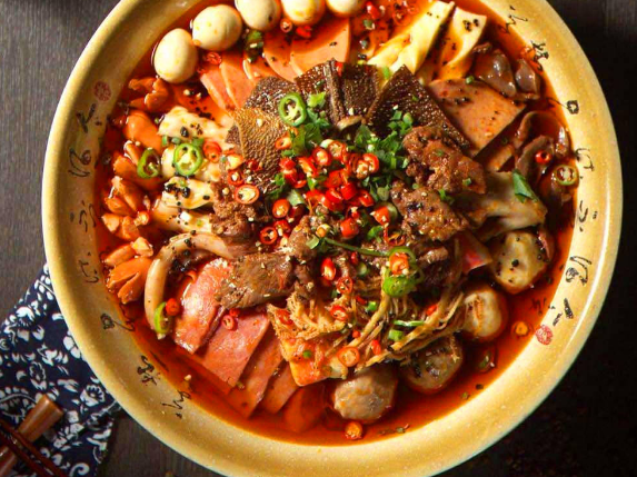 為什么選擇天津帽牌貨冒菜加盟服務(wù)？