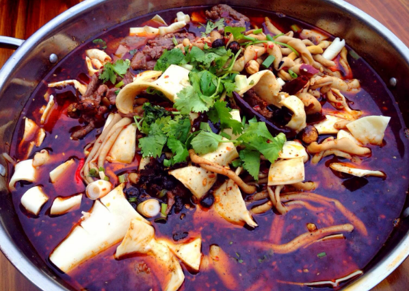 帽牌貨冒菜加盟有哪些優(yōu)勢(shì)及流程？一起看看吧