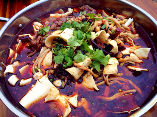 帽牌貨冒菜加盟費用分析，看完你就知道了