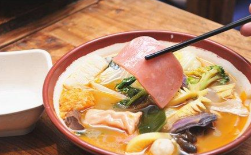 如何才能經(jīng)營(yíng)好一家麻辣燙店呢