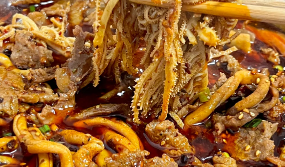 擺攤賣冒菜利潤如何？