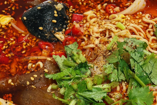 冒菜店加盟如何選址：關(guān)鍵因素與實用建議