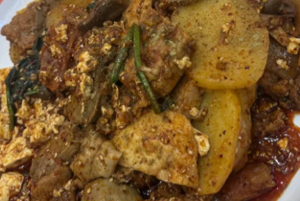 冒菜店選址：商場(chǎng)、社區(qū)誰是吸金王