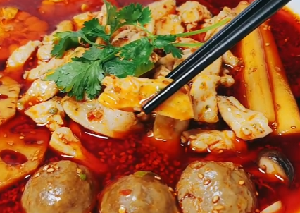 冒菜店雨天生意冷清？這些妙招讓顧客冒雨來(lái)吃