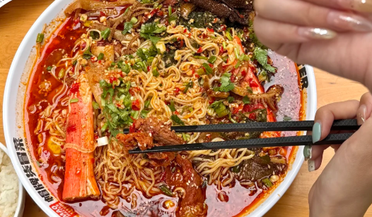 開冒菜加盟店只做純外賣行得通嗎？帽牌貨這樣做挺省心